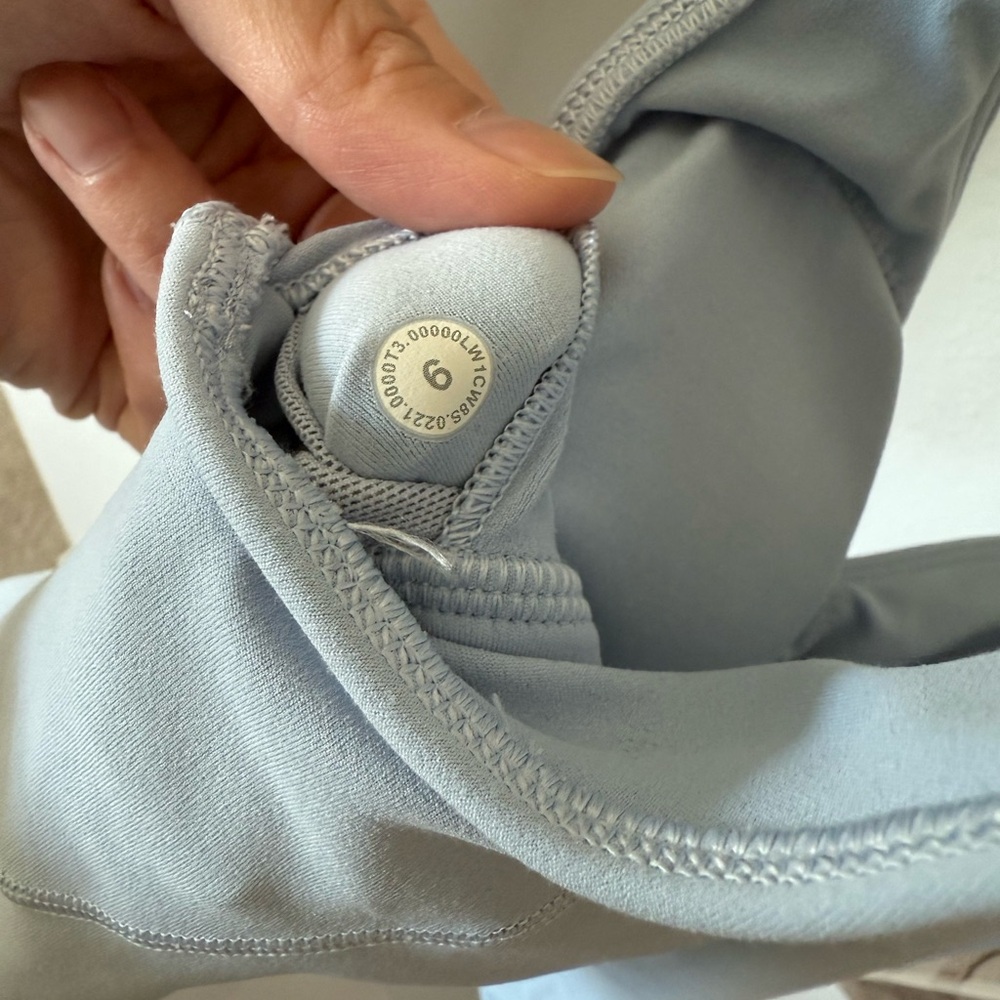 Lululemon Align Tank (size 6) - Picture 3 of 3